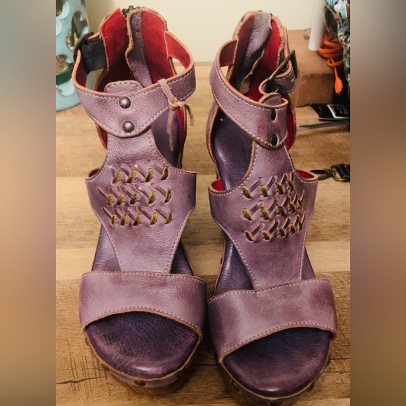 Bed stu Millennial wedge size 7.5 worn twice - Picture 2 of 4